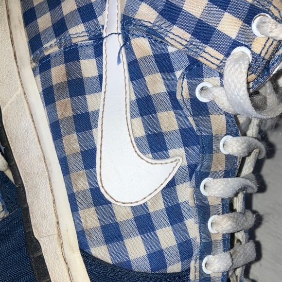 Nike youth size 5 1/2 - Kids high top Checkered Sneakers - Picture 11 of 16